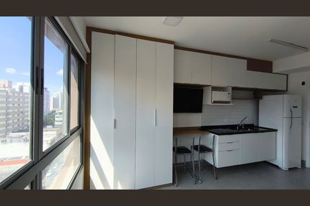 Studio de kitnet/studio para alugar com 1 quarto, 28m² em Vila Firmiano Pinto, São Paulo