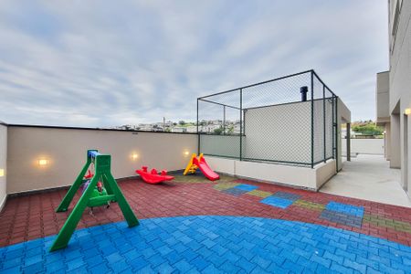 Apartamento para alugar com 64m², 3 quartos e 2 vagas Apartamento para alugar com 64m², 3 quartos e 2 vagasÁrea comum - Playground