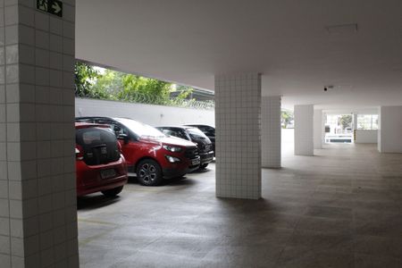 Apartamento à venda com 68m², 2 quartos e 1 vagaÁrea comum