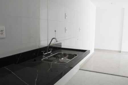 Apartamento à venda com 68m², 2 quartos e 1 vagaCozinha e Área de Serviço