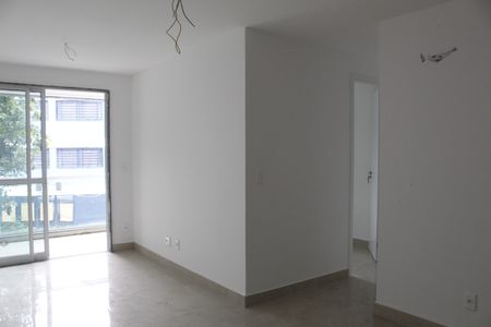 Sala de apartamento para alugar com 2 quartos, 68m² em Taquara, Rio de Janeiro