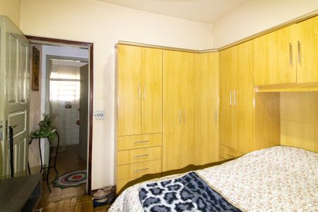 Casa à venda com 315m², 4 quartos e 4 vagas Casa à venda com 315m², 4 quartos e 4 vagasQuarto 1