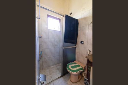 Casa à venda com 315m², 4 quartos e 4 vagas Casa à venda com 315m², 4 quartos e 4 vagasBanheiro Suíte