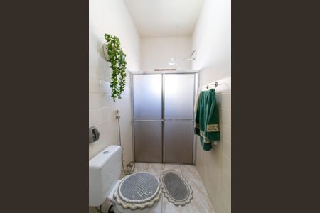 Casa à venda com 315m², 4 quartos e 4 vagas Casa à venda com 315m², 4 quartos e 4 vagasBanheiro 3