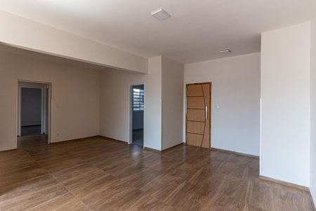 Apartamento para alugar com 165m², 3 quartos e sem vagaSala