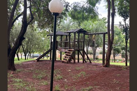 Apartamento para alugar com 54m², 2 quartos e 2 vagasÁrea comum - Playground