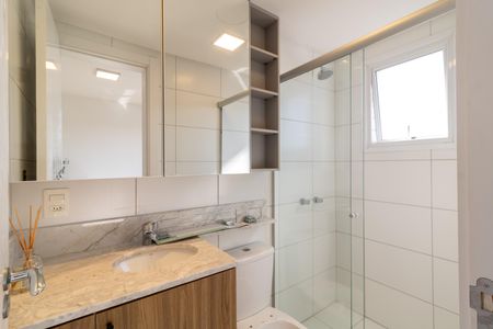 Apartamento à venda com 74m², 3 quartos e 2 vagasBanheiro da Suíte