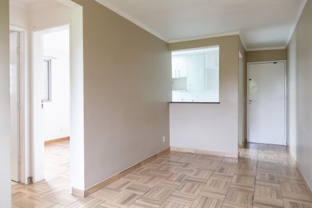 Sala de apartamento para alugar com 2 quartos, 48m² em Jardim Presidente Dutra, Guarulhos