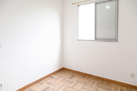 Quarto 2 de apartamento para alugar com 2 quartos, 48m² em Jardim Presidente Dutra, Guarulhos