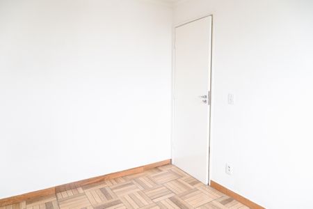 Quarto 2 de apartamento para alugar com 2 quartos, 48m² em Jardim Presidente Dutra, Guarulhos