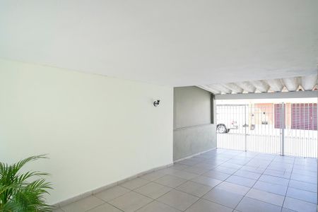 Garagem de casa para alugar com 2 quartos, 189m² em Vila Antonieta, São Bernardo do Campo