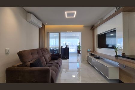 Apartamento à venda com 113m², 3 quartos e 2 vagas Apartamento à venda com 113m², 3 quartos e 2 vagasSala