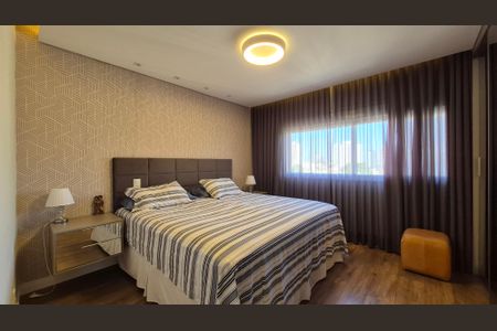 Apartamento à venda com 113m², 3 quartos e 2 vagas Apartamento à venda com 113m², 3 quartos e 2 vagasSuíte