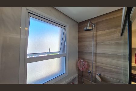 Apartamento à venda com 113m², 3 quartos e 2 vagas Apartamento à venda com 113m², 3 quartos e 2 vagasBanheiro da suíte 2