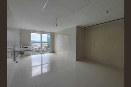 Apartamento à venda com 384m², 4 quartos e 5 vagas Apartamento à venda com 384m², 4 quartos e 5 vagasCozinha