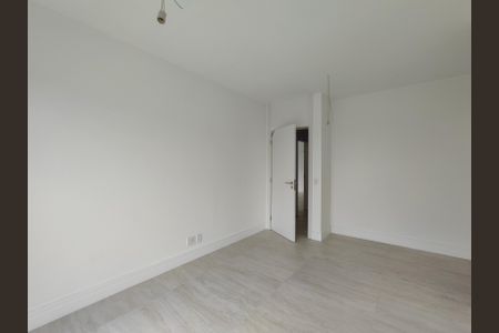 Apartamento à venda com 384m², 4 quartos e 5 vagas Apartamento à venda com 384m², 4 quartos e 5 vagasSuíte 4