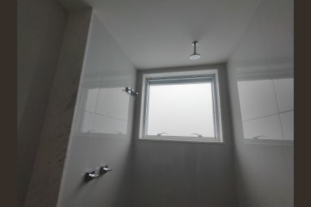 Apartamento à venda com 384m², 4 quartos e 5 vagas Apartamento à venda com 384m², 4 quartos e 5 vagasBanheiro da Suíte 4