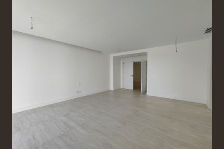 Apartamento à venda com 384m², 4 quartos e 5 vagas Apartamento à venda com 384m², 4 quartos e 5 vagasSuíte 1