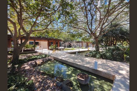 Apartamento à venda com 384m², 4 quartos e 5 vagas Apartamento à venda com 384m², 4 quartos e 5 vagasÁrea Comum