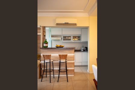 Apartamento para alugar com 67m², 2 quartos e 1 vaga Apartamento para alugar com 67m², 2 quartos e 1 vagaCozinha