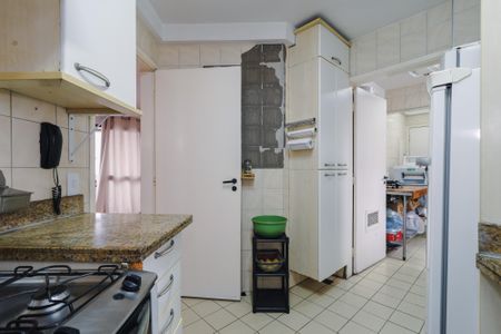 Apartamento para alugar com 117m², 3 quartos e 3 vagasCozinha