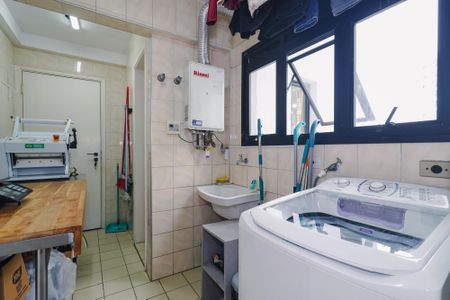 Apartamento para alugar com 117m², 3 quartos e 3 vagasÁrea de Serviço