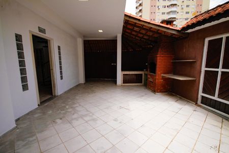 Casa para alugar com 254m², 4 quartos e 3 vagasGaragem