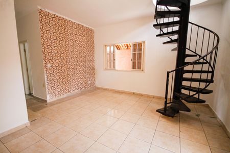 Casa para alugar com 254m², 4 quartos e 3 vagasSala