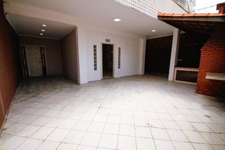 Casa para alugar com 254m², 4 quartos e 3 vagasGaragem