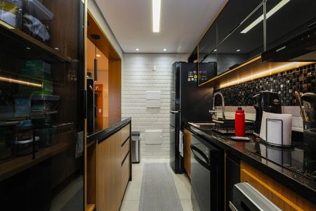 Apartamento à venda com 90m², 3 quartos e 2 vagas Apartamento à venda com 90m², 3 quartos e 2 vagasCozinha