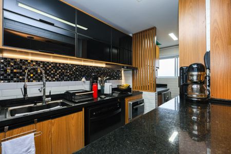 Apartamento à venda com 90m², 3 quartos e 2 vagas Apartamento à venda com 90m², 3 quartos e 2 vagasCozinha