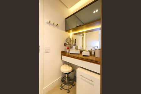 Apartamento à venda com 90m², 3 quartos e 2 vagas Apartamento à venda com 90m², 3 quartos e 2 vagasSuíte