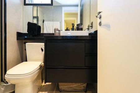 Apartamento à venda com 90m², 3 quartos e 2 vagas Apartamento à venda com 90m², 3 quartos e 2 vagasBanheiro
