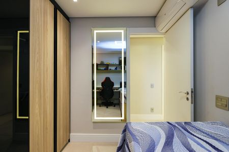 Apartamento à venda com 90m², 3 quartos e 2 vagas Apartamento à venda com 90m², 3 quartos e 2 vagasQuarto 2