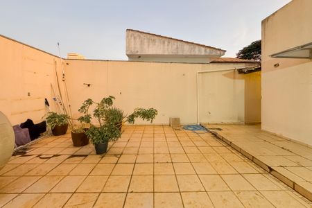 Casa para alugar com 205m², 3 quartos e 1 vaga Casa para alugar com 205m², 3 quartos e 1 vagaÁrea Externa