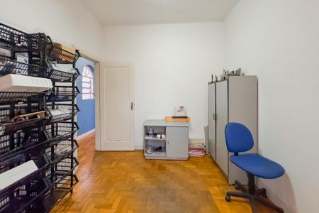 Casa para alugar com 205m², 3 quartos e 1 vaga Casa para alugar com 205m², 3 quartos e 1 vagaQuarto 2