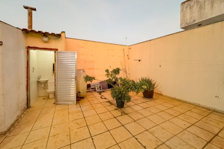 Casa para alugar com 205m², 3 quartos e 1 vaga Casa para alugar com 205m², 3 quartos e 1 vagaÁrea Externa