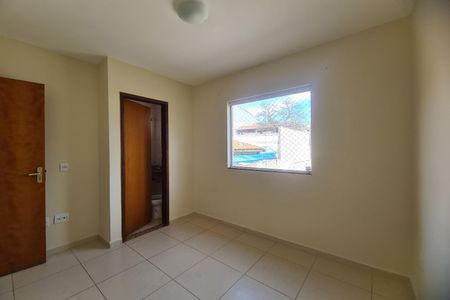 Casa de condomínio à venda com 70m², 3 quartos e 1 vagaSuíte