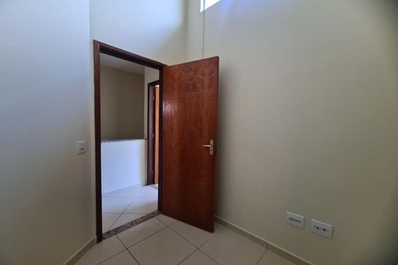 Casa de condomínio à venda com 70m², 3 quartos e 1 vagaQuarto 1