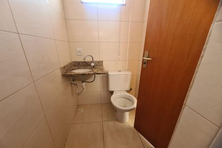 Casa de condomínio à venda com 70m², 3 quartos e 1 vagaBanheiro da Suíte