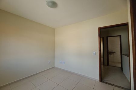 Casa de condomínio à venda com 70m², 3 quartos e 1 vagaSuíte