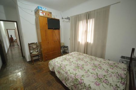 Casa à venda com 200m², 4 quartos e 2 vagasQuarto 2 