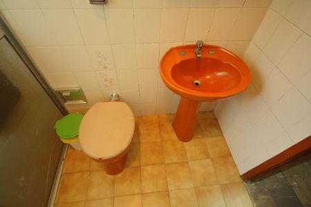 Casa à venda com 200m², 4 quartos e 2 vagasBanheiro dos quartos 