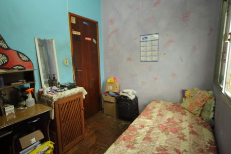 Casa à venda com 200m², 4 quartos e 2 vagasQuarto 3 