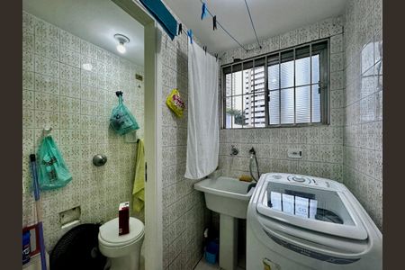 Apartamento à venda com 60m², 2 quartos e 1 vagaÁrea de Serviço