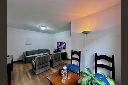 Apartamento à venda com 60m², 2 quartos e 1 vagaSala
