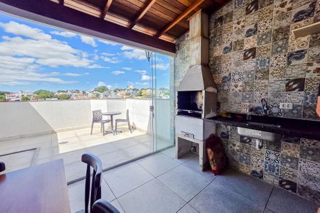 Apartamento à venda com 98m², 2 quartos e 2 vagasTerraço