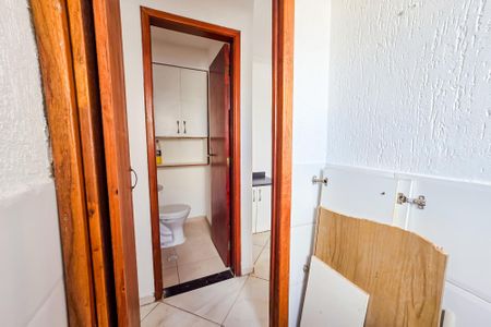 Apartamento à venda com 98m², 2 quartos e 2 vagasÁrea de serviço