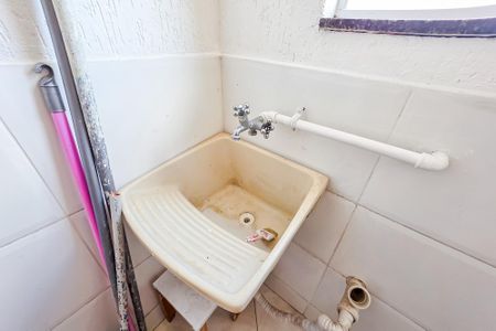 Apartamento à venda com 98m², 2 quartos e 2 vagasÁrea de serviço