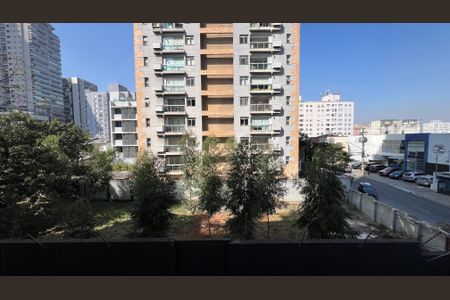 Studio para alugar com 34m², 1 quarto e sem vaga Studio para alugar com 34m², 1 quarto e sem vagaSacada